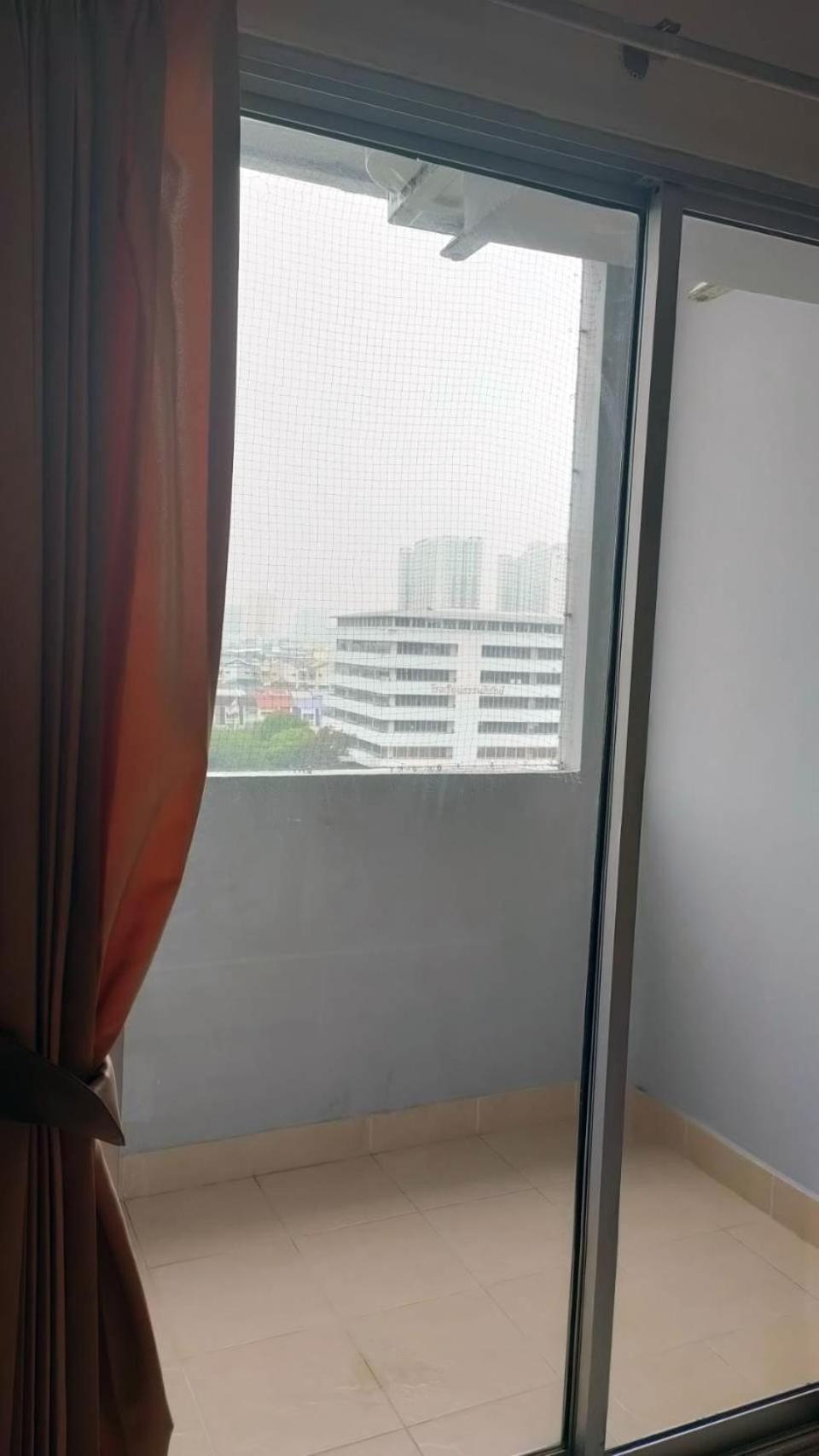 Komol Residencia Bangkok Exterior foto